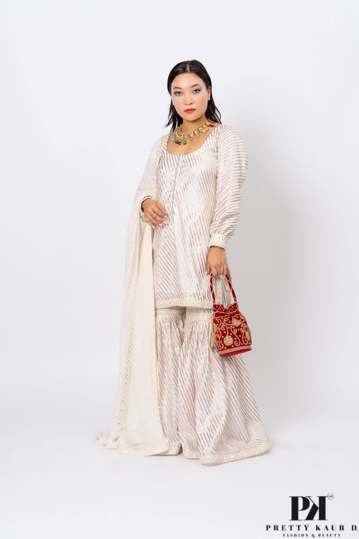 Pretty-Kaur-fashion-beauty-Punjabi-Suit-with-Sharara-Pant-1