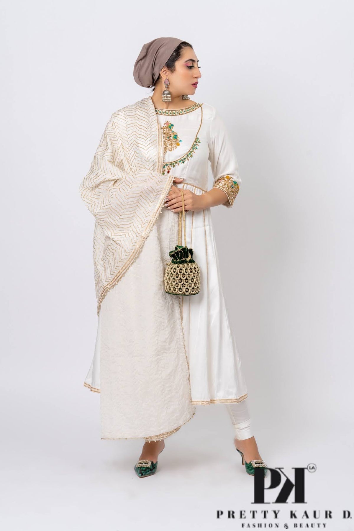  Pretty-Kaur-fashion-beauty-Punjabi-Suit-Anarkali-1