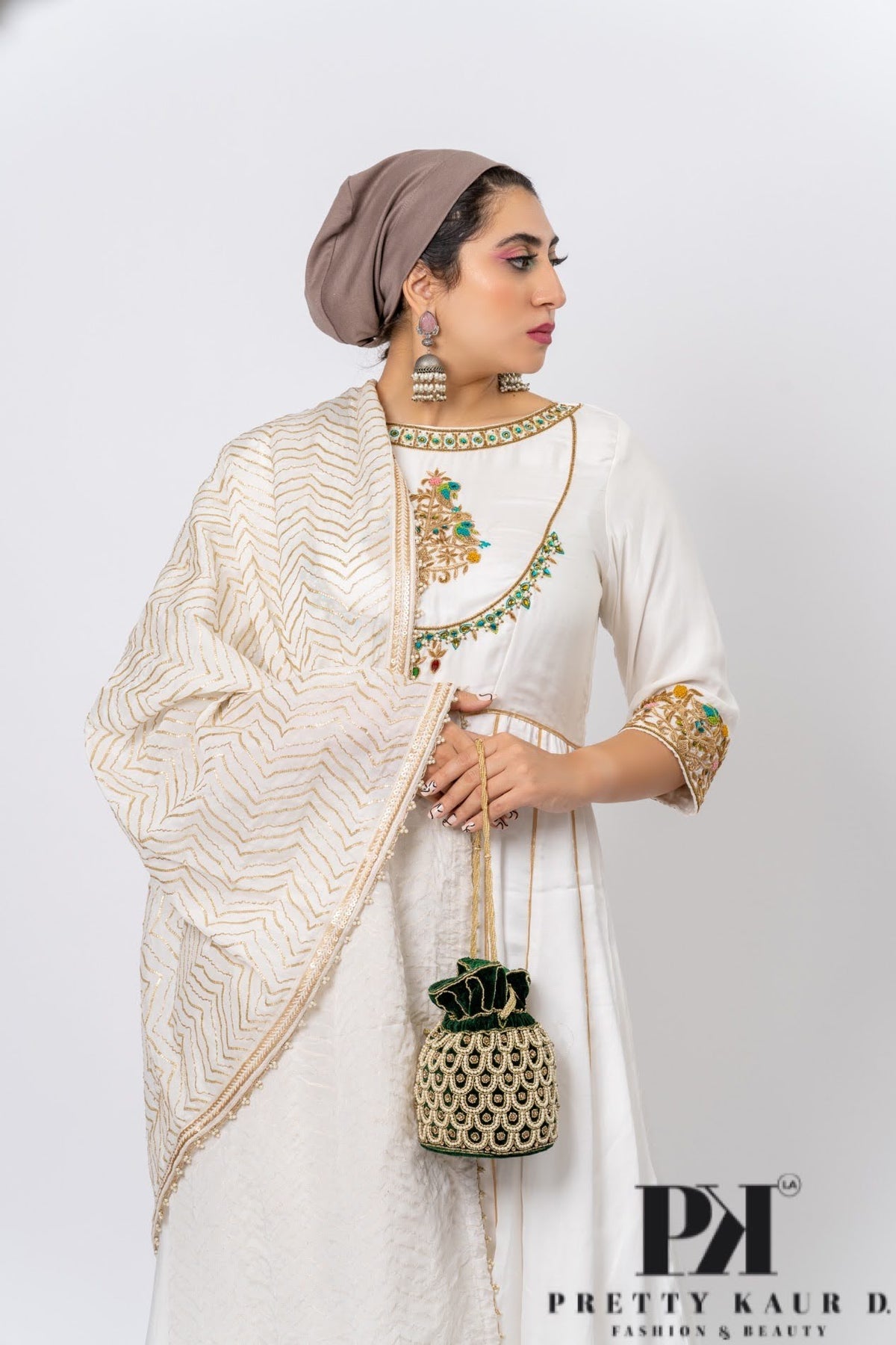  Pretty-Kaur-fashion-beauty-Punjabi-Suit-Anarkali-2