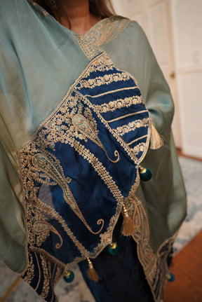 Pretty-kaur-d-fashion-Full-sleeve-navy blue-Punjabi-Suit-with-zari-work-and-antique-cut-work 13